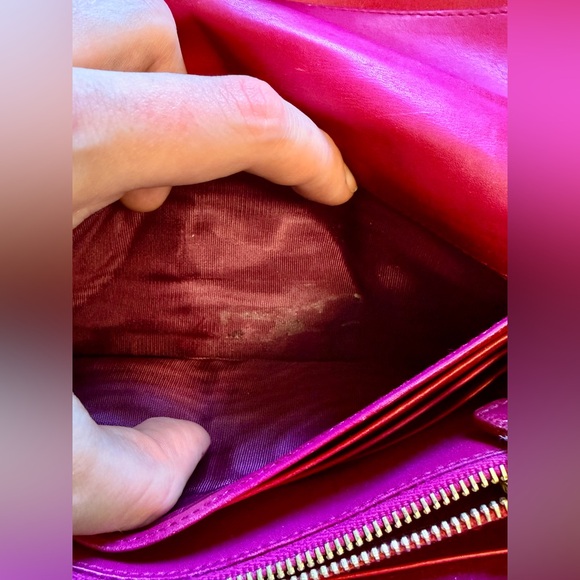 MIU MIU Bow Glossy Red Pink Continental Italian Patent Leather Long Snap Wallet - Picture 15 of 16